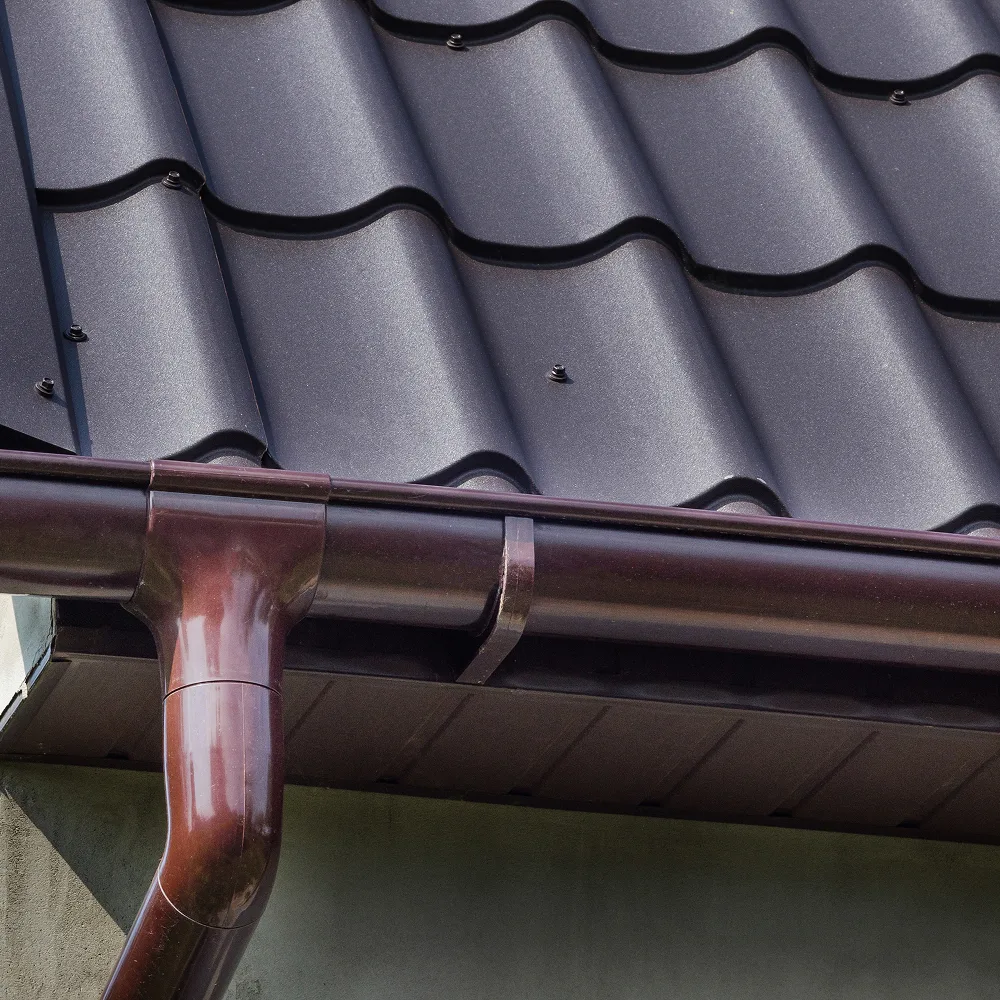 Zinc, cuivre ou aluminium : quel matériau choisir pour sa zinguerie à Montjustin-et-Velotte ?